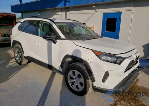 2021 Toyota Rav4 Le z USA, uszkodzony, nr VIN 2T3H1RFV2MC172430